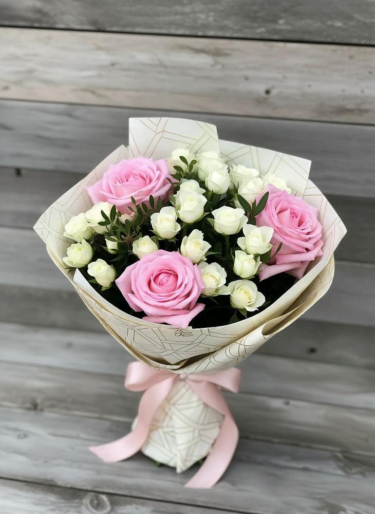 Букет цветов из: Розы в Курчанской