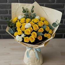 Букет цветов из:  Розы в Курчанской