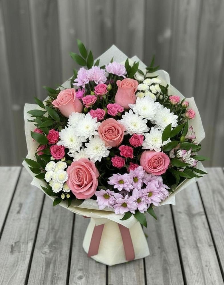 Букет цветов из: Альстромерии, Гвоздики, Розы и Хризантемы в Курчанской