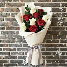 Букет цветов из:  Розы в Курчанской
