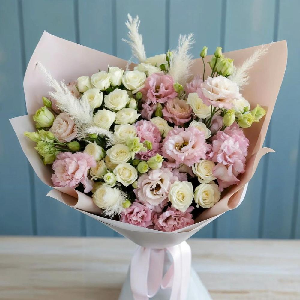 Букет цветов из: Альстромерии и Розы в Курчанской