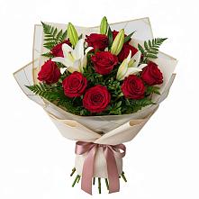 Букет цветов из:  Лилии и Розы в Курчанской