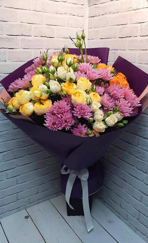 Букет цветов из: Хризантемы и Розы в Курчанской