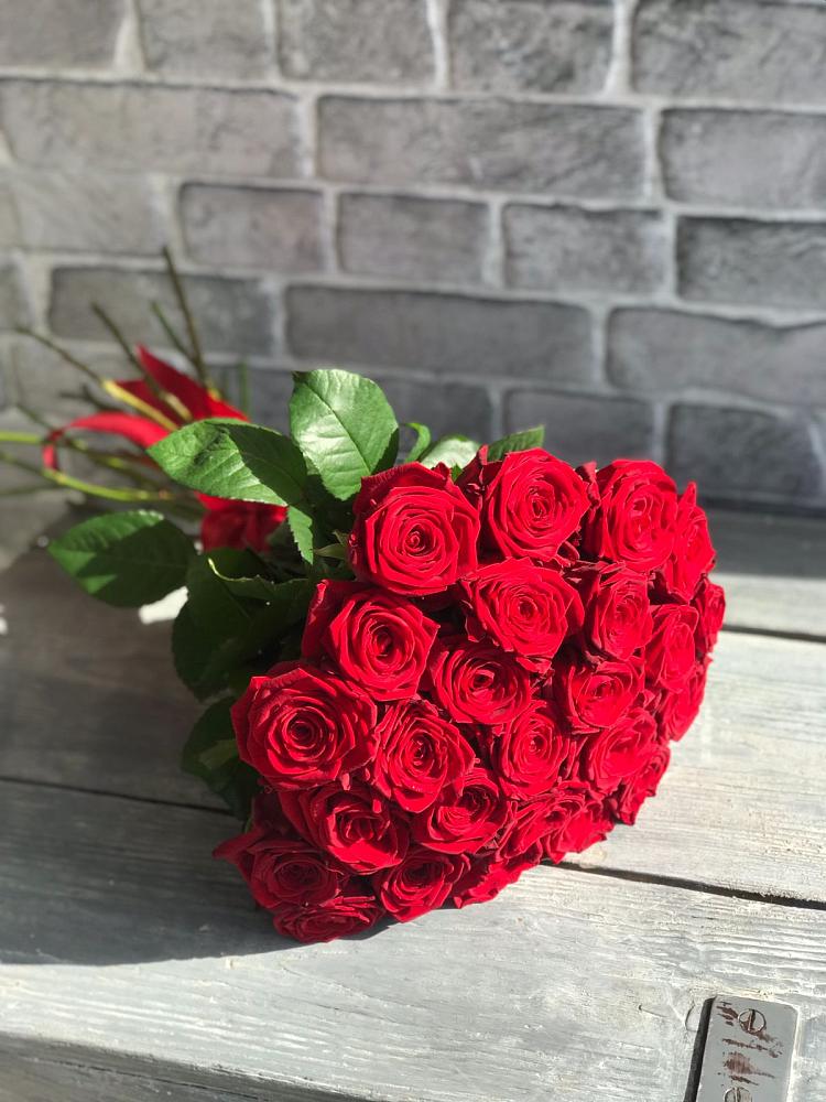 Букет Красные розы Фридом в Курчанской