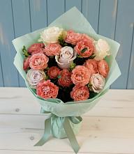 Букет цветов из:  Розы в Курчанской