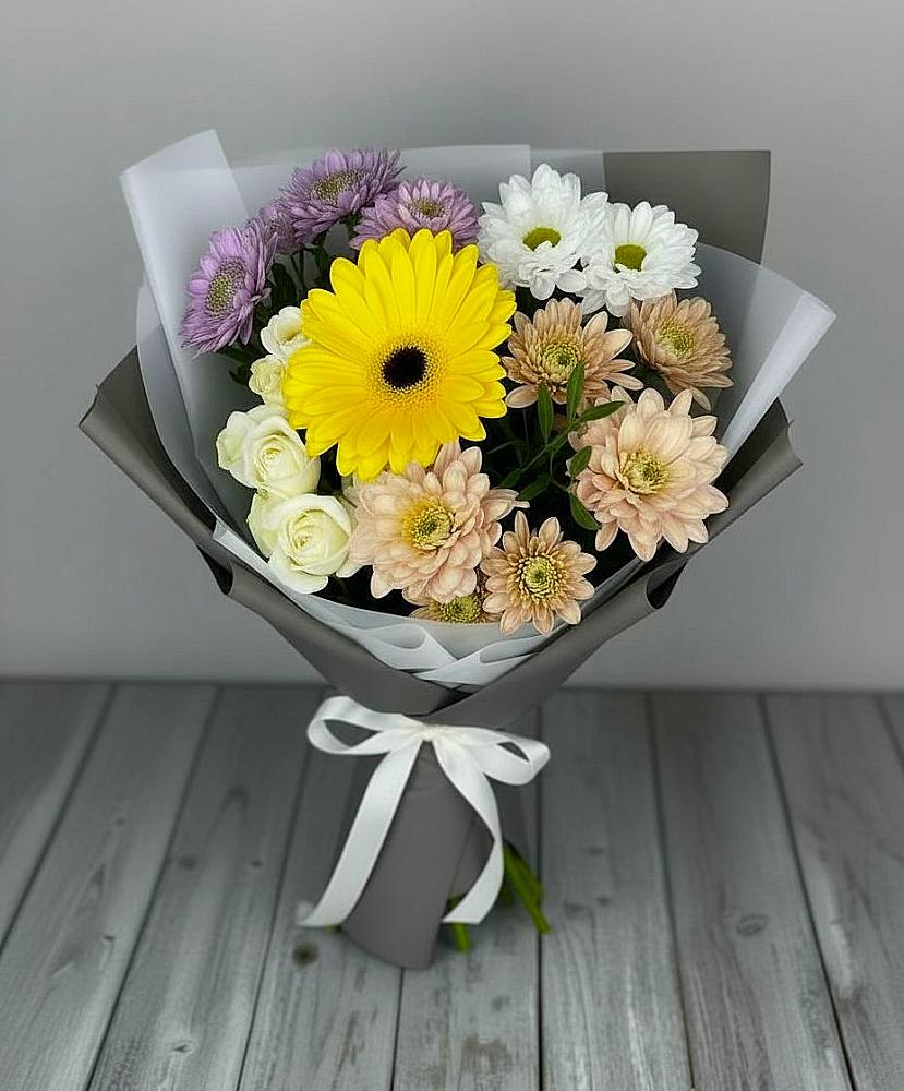 Букет цветов из: Розы, Герберы и Хризантемы в Курчанской