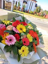 Букет цветов из:  Герберы #REPLACE_PRED# Курчанской