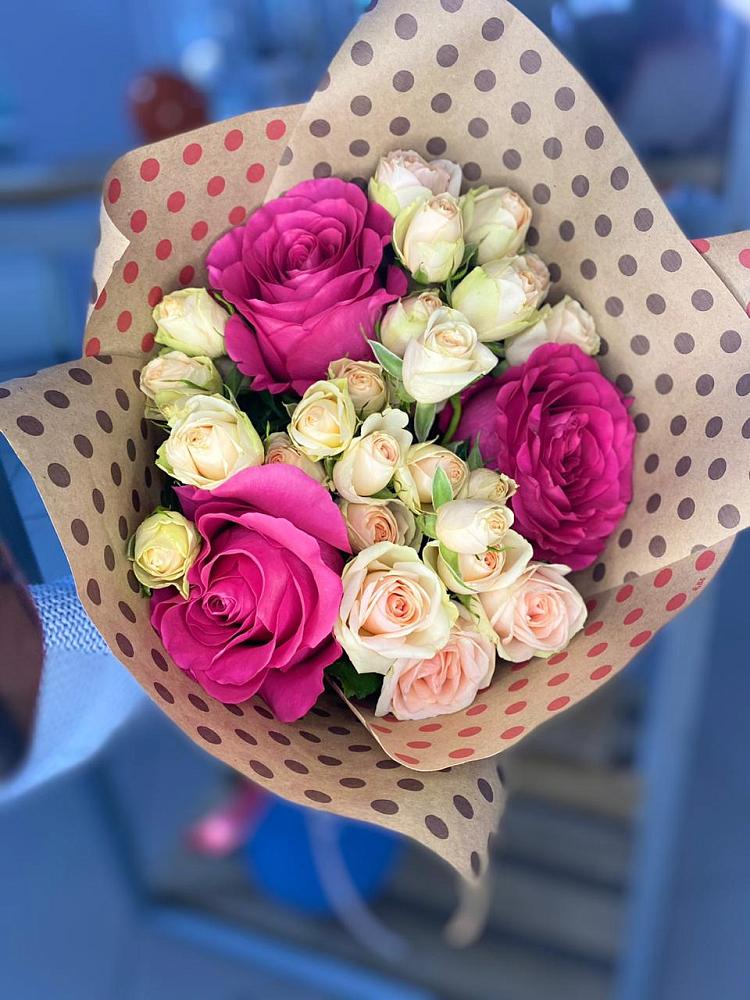 Букет цветов из: Розы в Курчанской