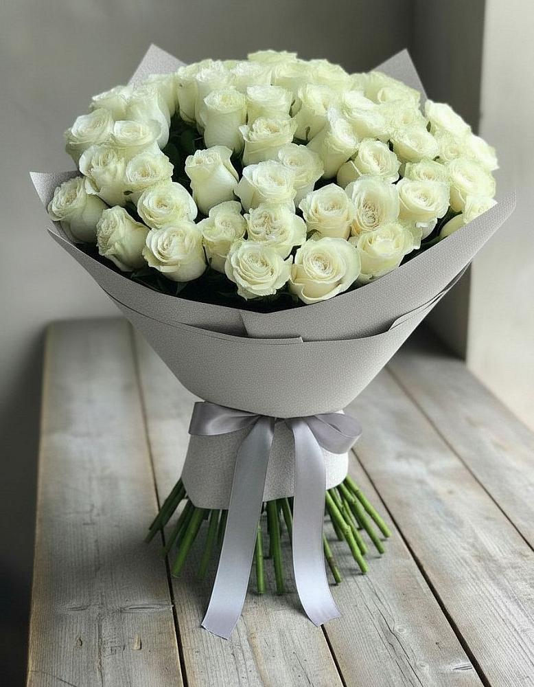 Букет 35 Белых роз в Курчанской