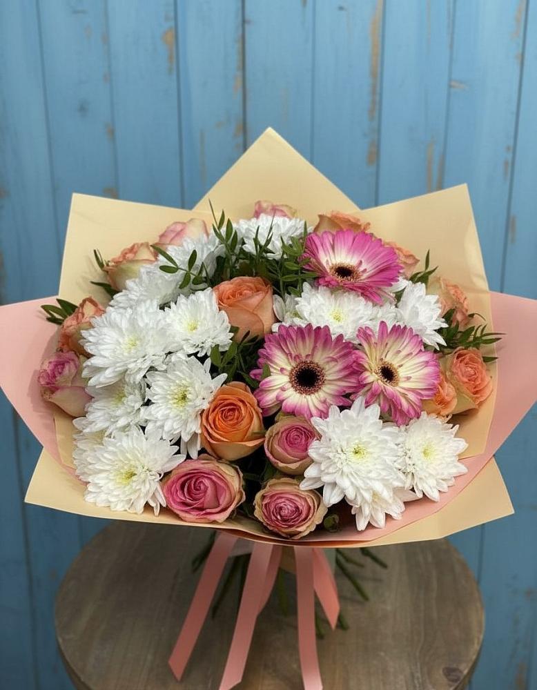 Букет цветов из: Розы, Герберы и Хризантемы в Курчанской