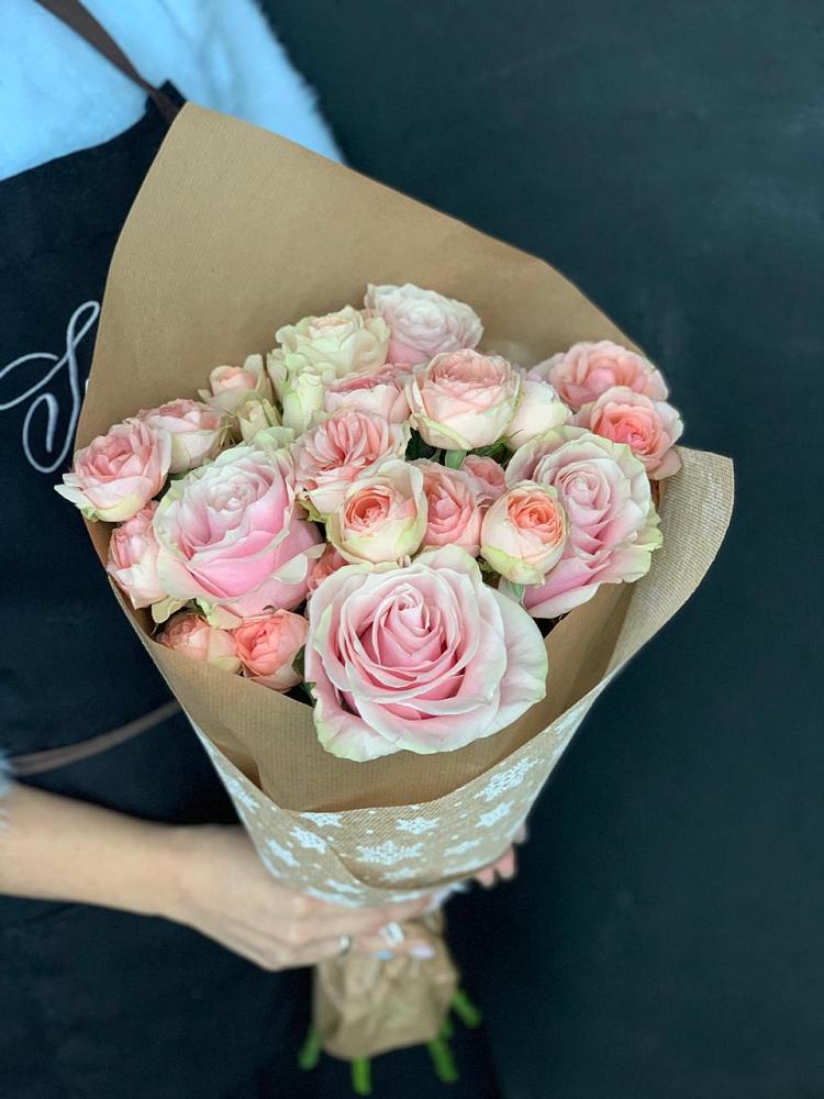 Букет цветов из: Хризантемы и Розы в Курчанской