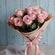 Букет цветов из:  Розы в Курчанской