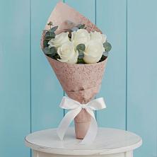 Букет цветов из:  Розы в Курчанской