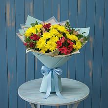 Букет цветов из:  Альстромерии и Хризантемы #REPLACE_PRED# Курчанской