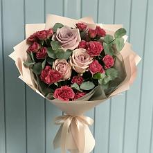 Букет цветов из:  Гвоздики и Розы в Курчанской