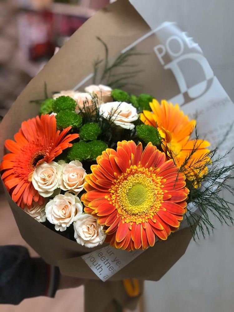 Букет цветов из: Герберы, Хризантемы и Розы в Курчанской