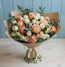 Букет цветов из:  Альстромерии и Розы в Курчанской